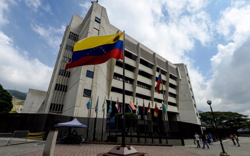 TSJ reduce el horario laboral a cuatro horas y media por plan de ahorro energético