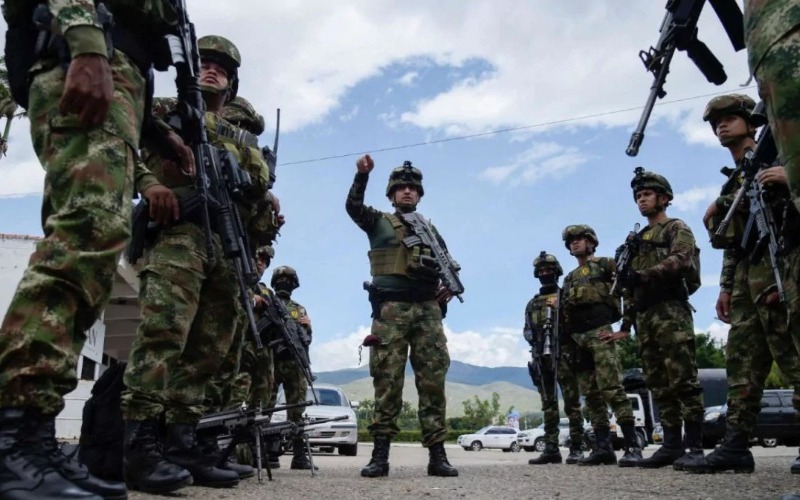Ejército colombiano rescata a un hombre secuestrado por la guerrilla hace casi un año