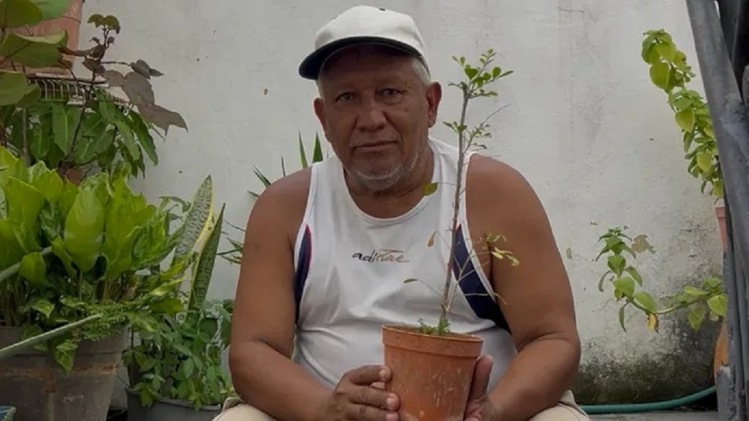 Ayudemos a Don Pío Lara a reconstruir su casa