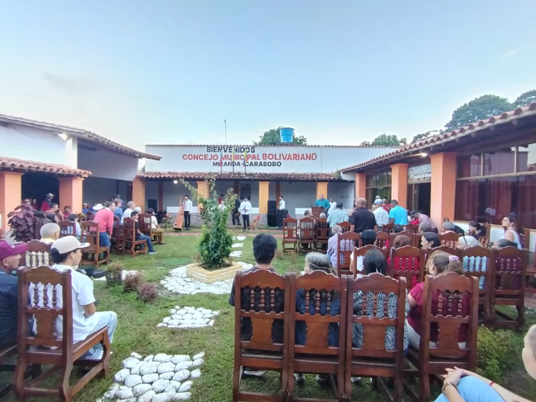 CIERRE CULTURAL DEL MES DE AGOSTO EN EL CONCEJO MUNICIPAL DE MIRANDA