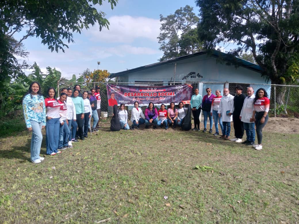 Plan Venezuela Renace atendió  al sector Palmichal de Canoabo
